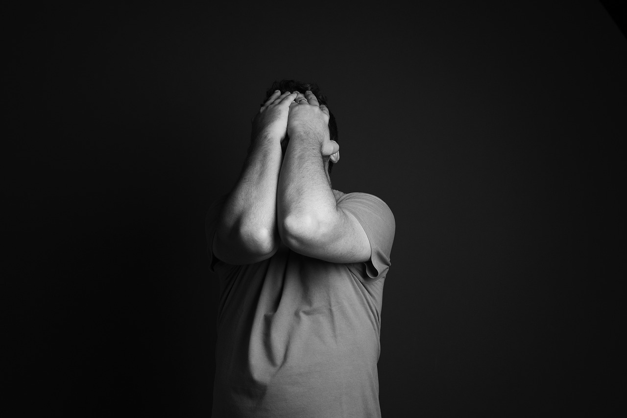 découvrez les causes, les symptômes et les solutions pour gérer l'anxiété chez les jeunes. cet article explore les défis uniques auxquels les adolescents sont confrontés et propose des conseils pratiques pour favoriser leur bien-être mental.