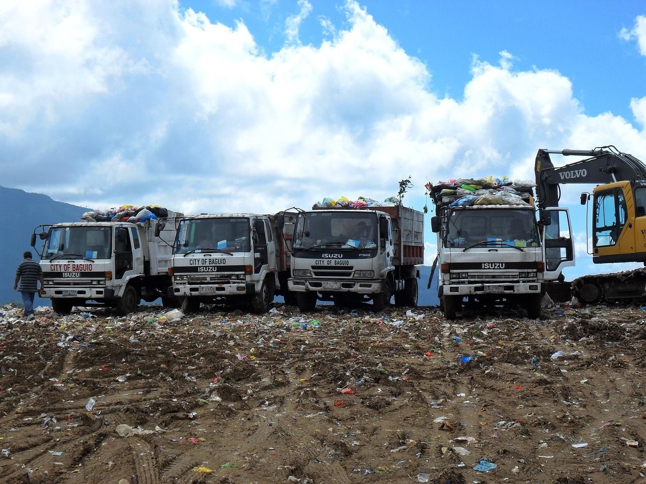 découvrez les meilleures pratiques et solutions innovantes pour la gestion des déchets, visant à réduire l'impact environnemental et promouvoir le recyclage efficace.