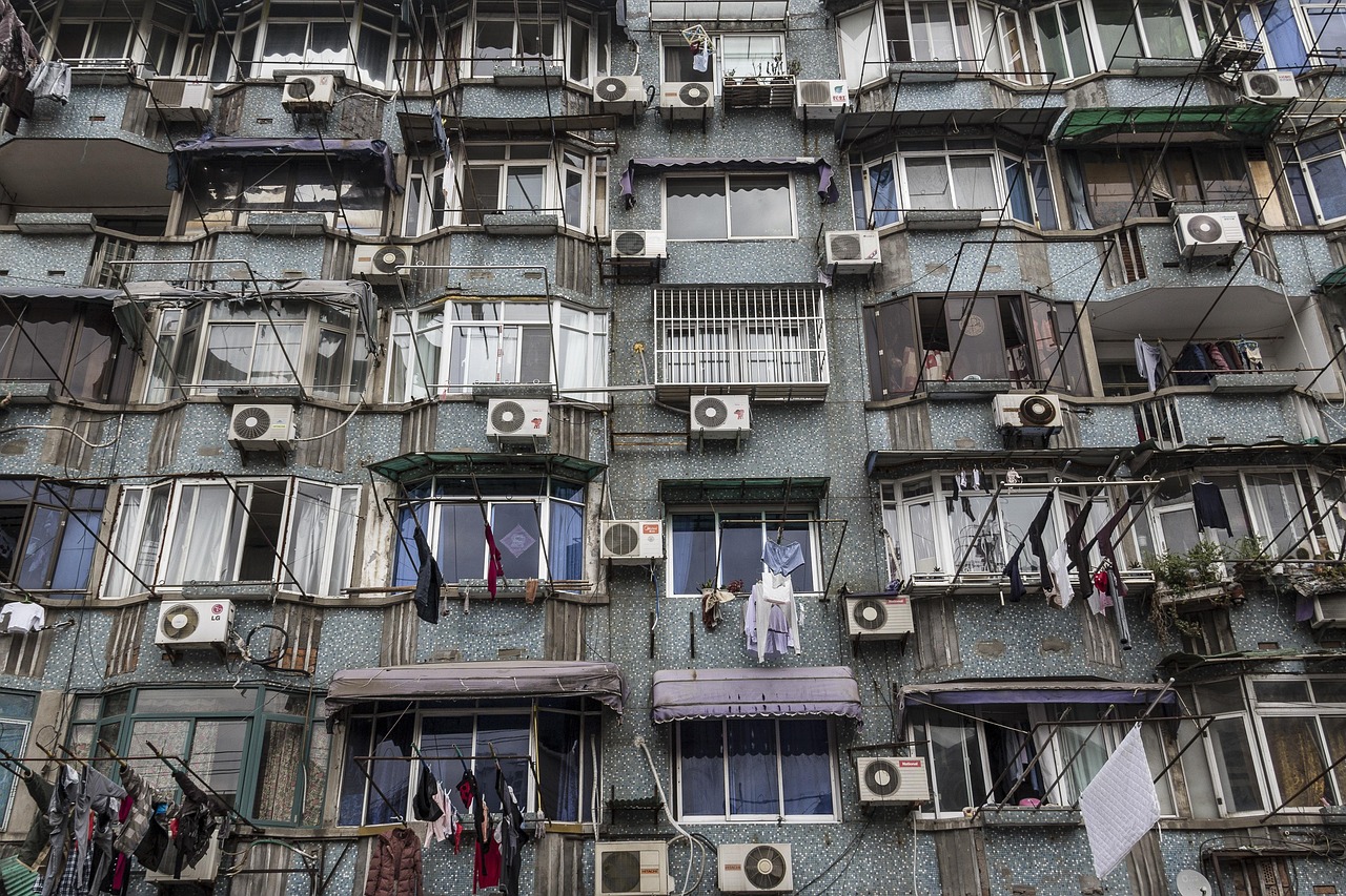 découvrez comment la climatisation écologique transforme votre confort tout en préservant la planète. optez pour des solutions énergétiquement efficientes et respectueuses de l'environnement, sans compromettre votre bien-être. adoptez un climat intérieur agréable tout en réduisant votre empreinte carbone.