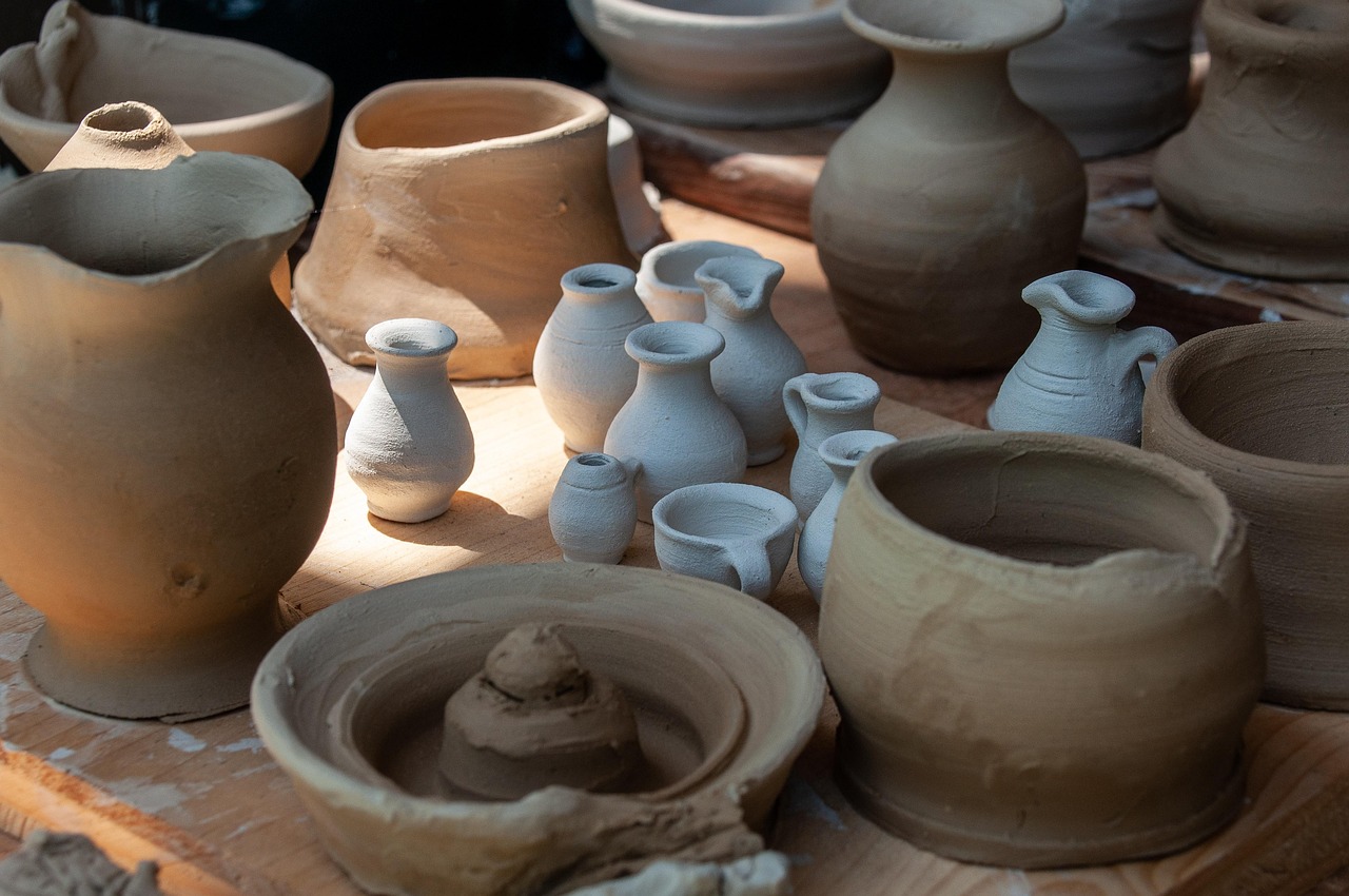 découvrez l'artisanat durable : des créations respectueuses de l'environnement alliant savoir-faire traditionnel et innovation écologique.