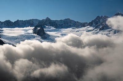 Glaciers menacés : à Grenoble, un laboratoire public à l’avant-garde de la recherche climatique
