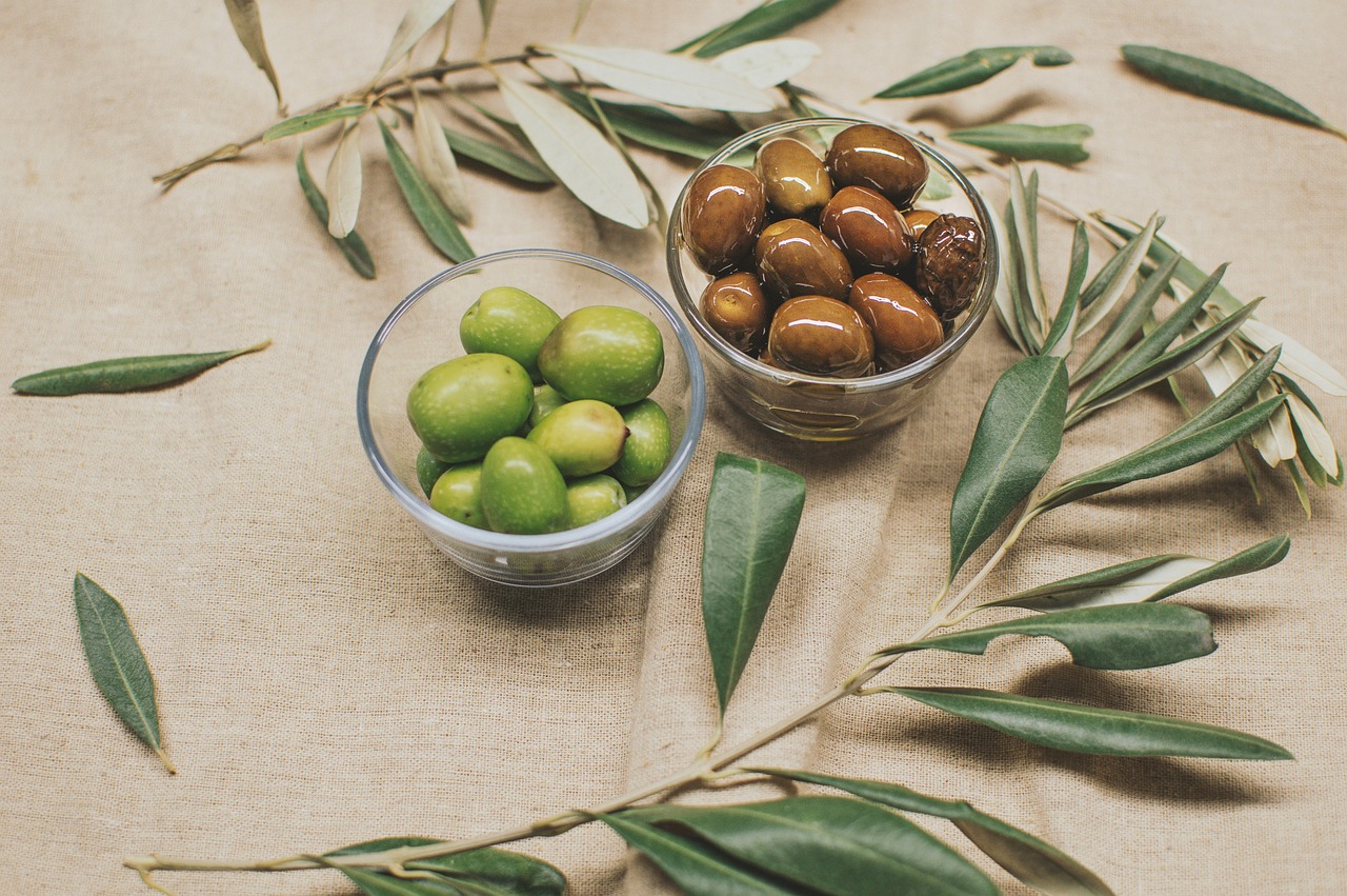 découvrez la beauté et la richesse de la méditerranée : un mélange unique de cultures, de paysages époustouflants et de délices culinaires. plongez dans un voyage inoubliable à travers ses plages ensoleillées, ses villes historiques et sa gastronomie savoureuse.