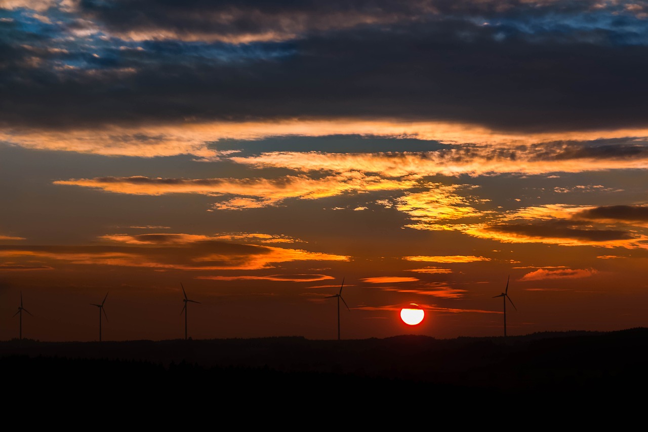 découvrez les avantages des énergies renouvelables : sources d'énergie durables et respectueuses de l'environnement, telles que l'énergie solaire, éolienne et hydraulique. informez-vous sur leur impact positif sur la planète et comment elles contribuent à un avenir énergétique durable.