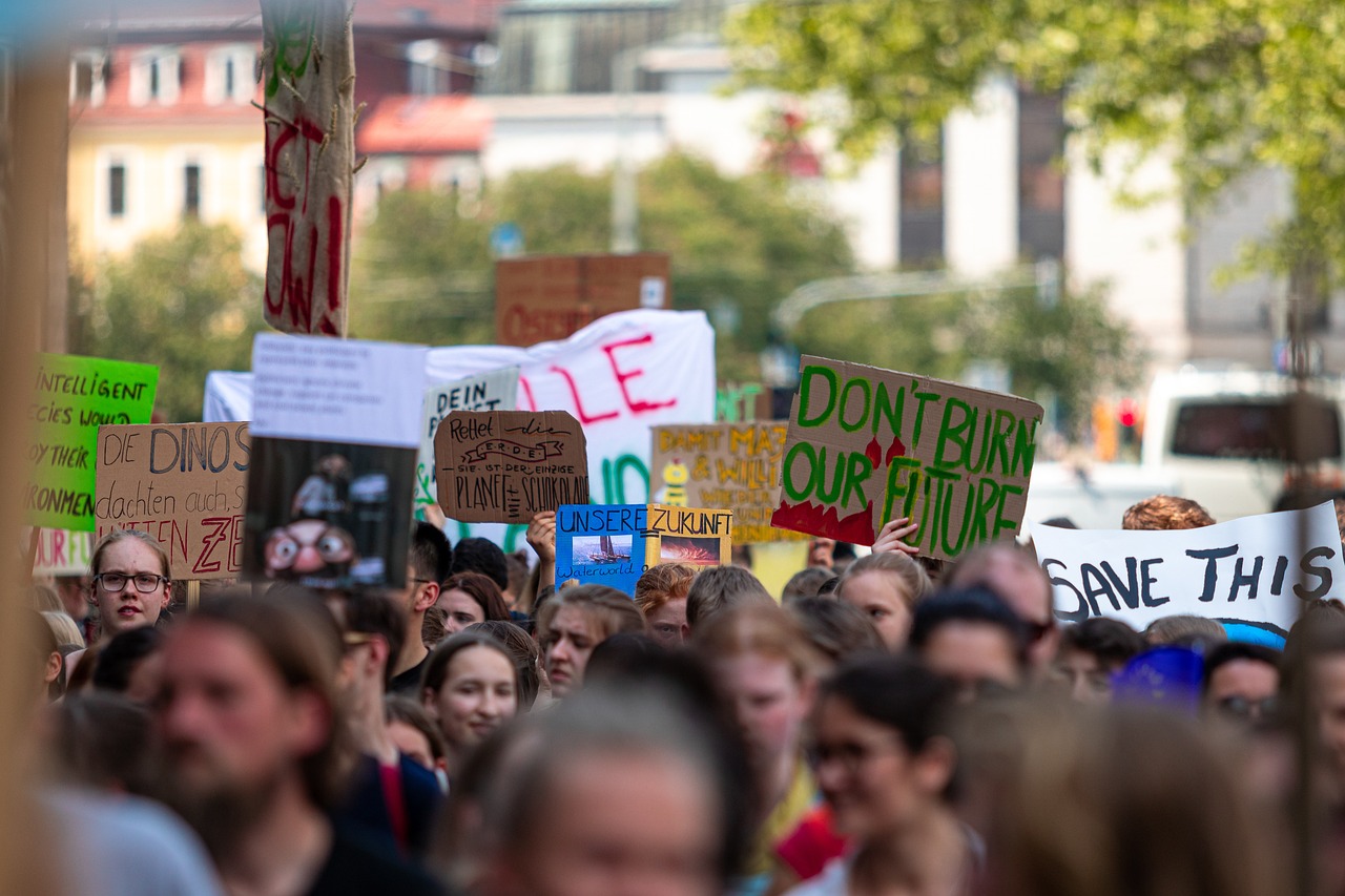 explorez les enjeux climatiques actuels, découvrez comment le changement de climat impacte notre planète et apprenez des solutions durables pour un avenir meilleur.