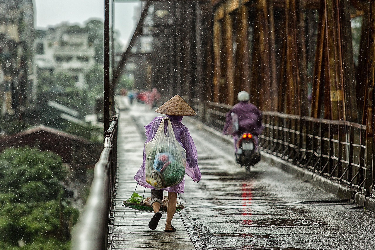 découvrez les prévisions météorologiques détaillées pour votre région avec notre rapport météo. restez informé des conditions climatiques actuelles et à venir, des températures, des précipitations et bien plus encore pour planifier vos activités en toute sérénité.