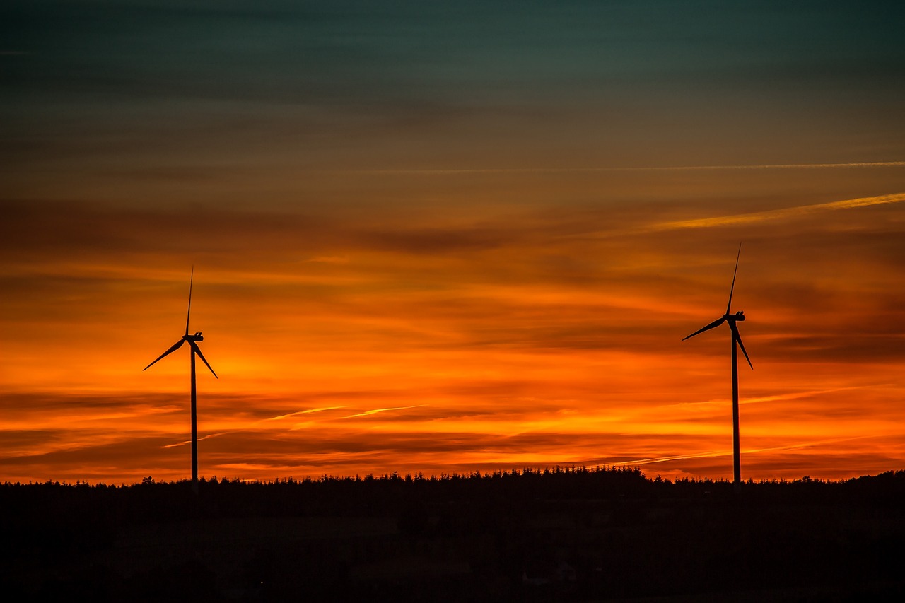 découvrez comment les éoliennes transforment l'énergie éolienne en électricité, contribuant ainsi à un avenir durable et respectueux de l'environnement. apprenez-en davantage sur leur fonctionnement, leurs avantages et leur impact sur la transition énergétique.