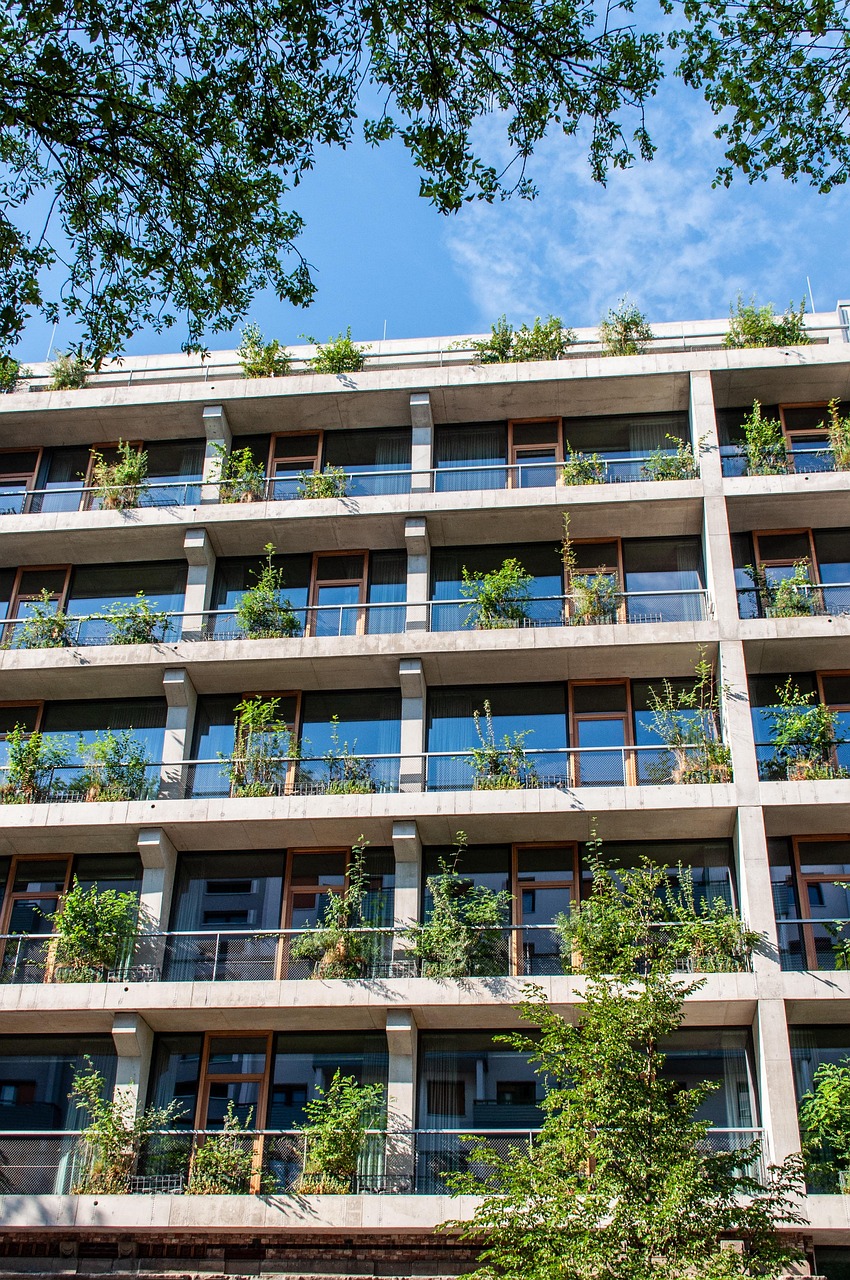 découvrez le mouvement de greening qui transforme nos espaces urbains en oasis de verdure. apprenez comment intégrer des solutions durables pour améliorer la qualité de vie tout en préservant la biodiversité. rejoignez-nous dans cette initiative écologique pour un avenir plus vert et sain.