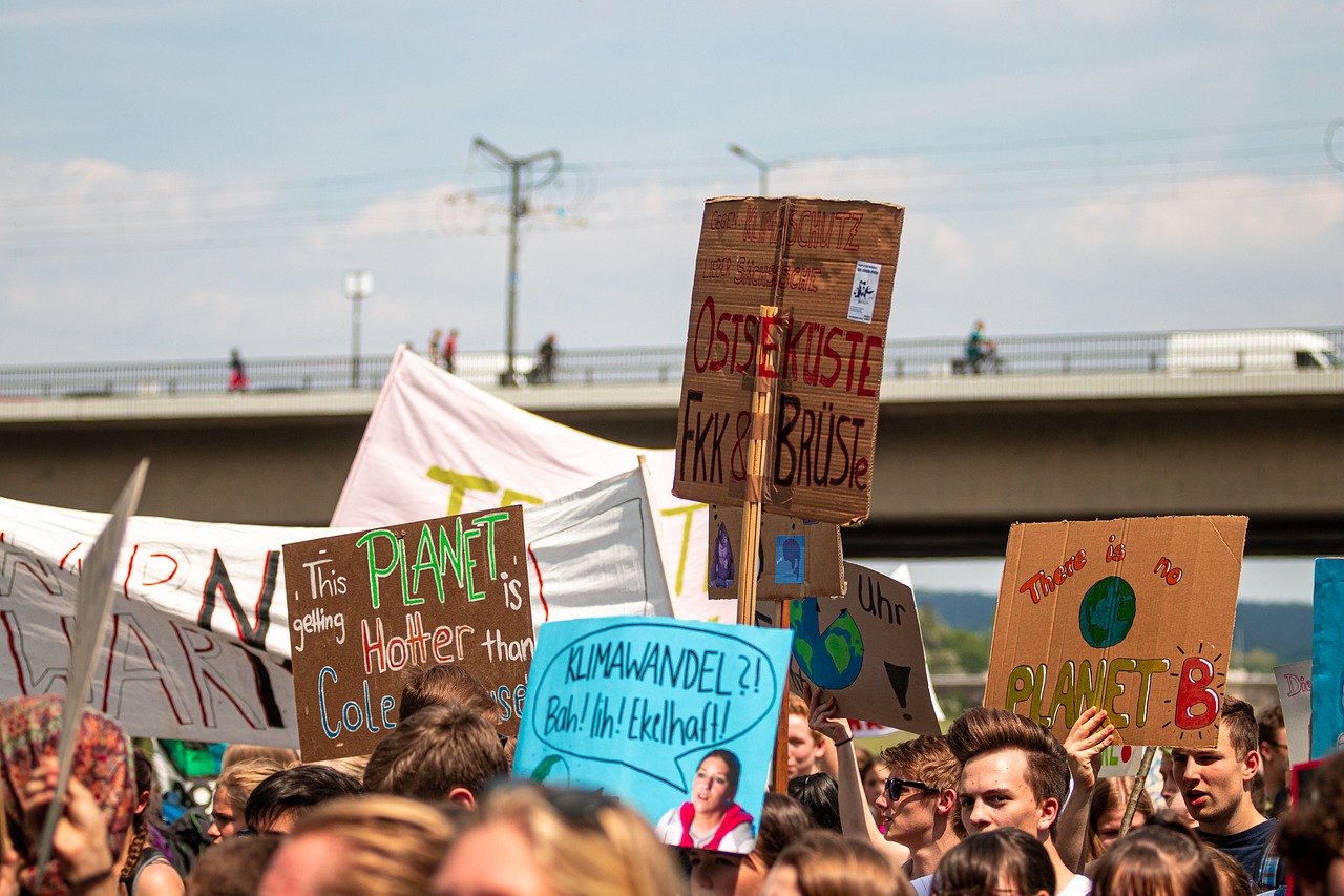 découvrez paris climate school, l’établissement dédié à la formation des futurs experts du climat et de la transition écologique à paris. programmes innovants, enseignement d’excellence et engagement pour un avenir durable.