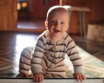 découvrez comment favoriser le bien-être des enfants grâce à des conseils, ressources et pratiques efficaces pour leur épanouissement physique, émotionnel et social.