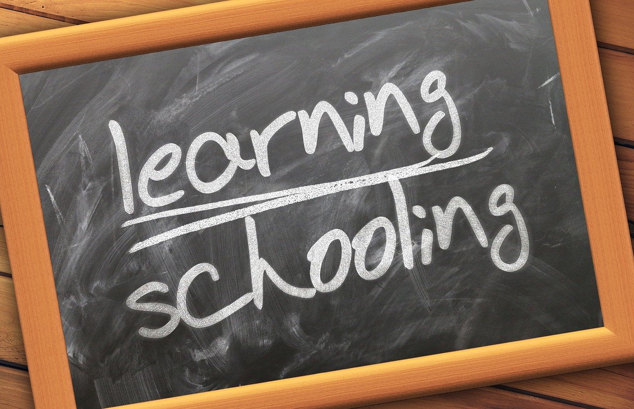 découvrez des ressources, activités et conseils dédiés aux enfants pour les accompagner dans leur développement, leur éducation et leur bien-être au quotidien.