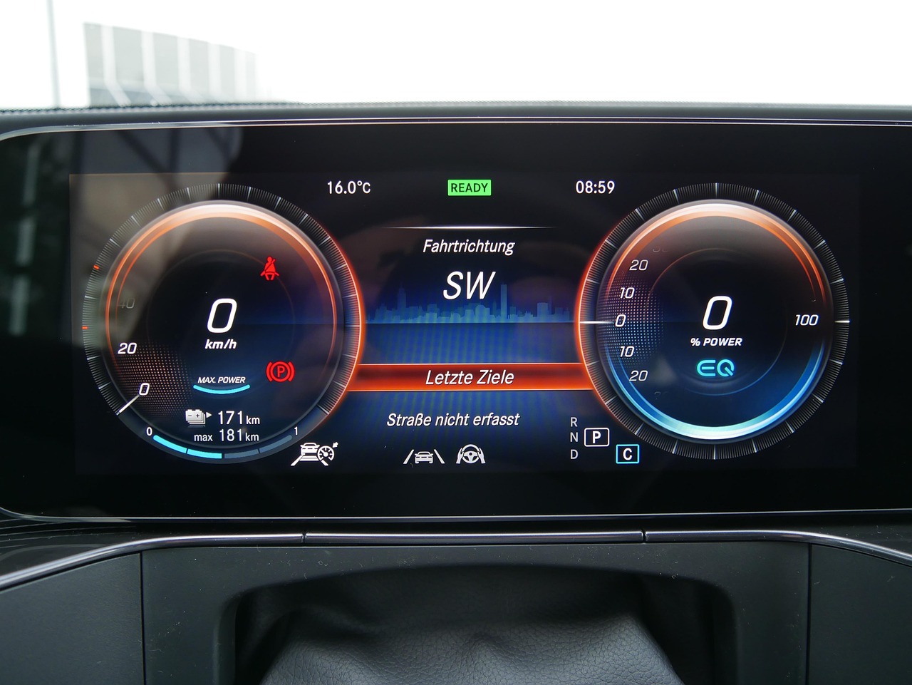 découvrez tout sur les voitures électriques : avantages, modèles, technologies et conseils pour adopter une conduite écologique et économique.