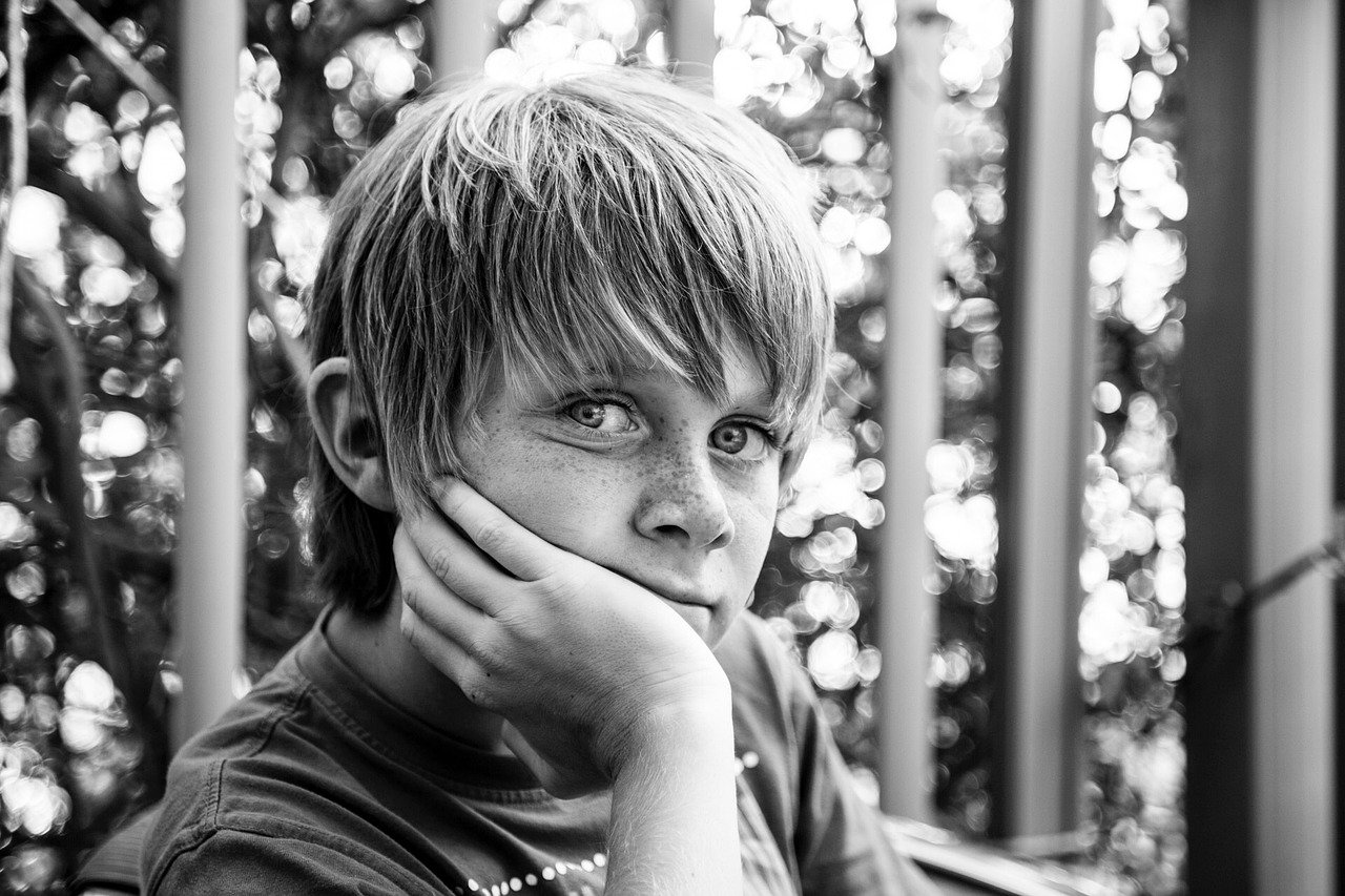 d&eacute;couvrez les principales sources d'information pour les adolescents, incluant les m&eacute;dias num&eacute;riques, les r&eacute;seaux sociaux, et les ressources &eacute;ducatives fiables.