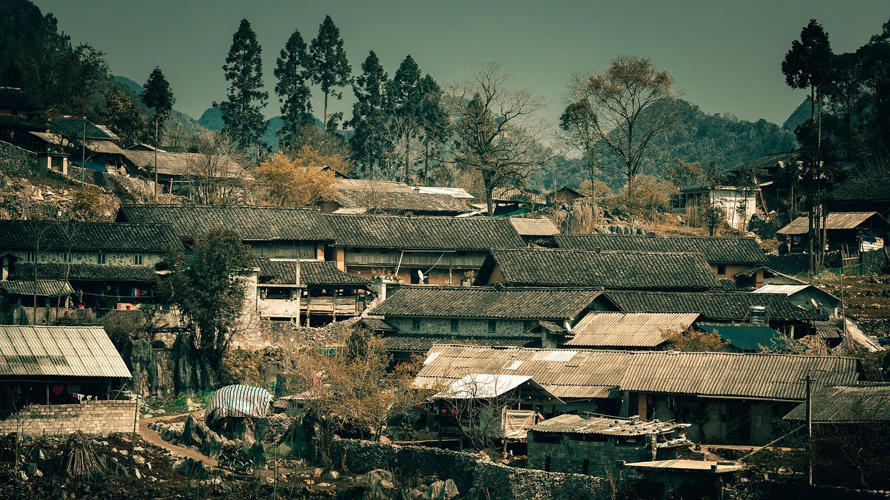 d&eacute;couvrez les geoparcs, des territoires remarquables valorisant le patrimoine g&eacute;ologique exceptionnel pour promouvoir la conservation, l'&eacute;ducation et le tourisme durable.