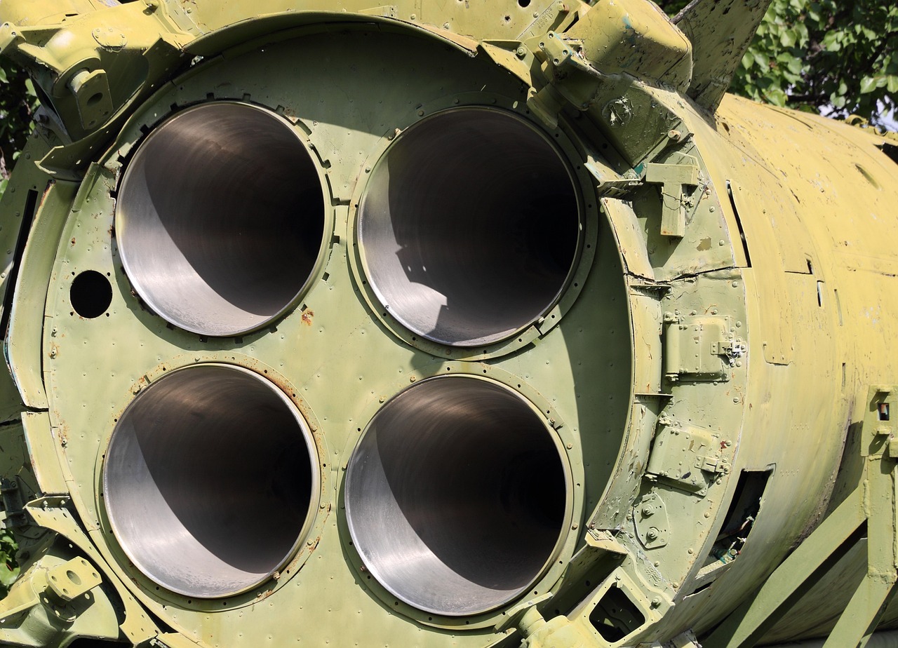 informations et mises &agrave; jour sur les missiles balistiques de la cor&eacute;e du nord, leur port&eacute;e, leurs capacit&eacute;s et les implications g&eacute;opolitiques.